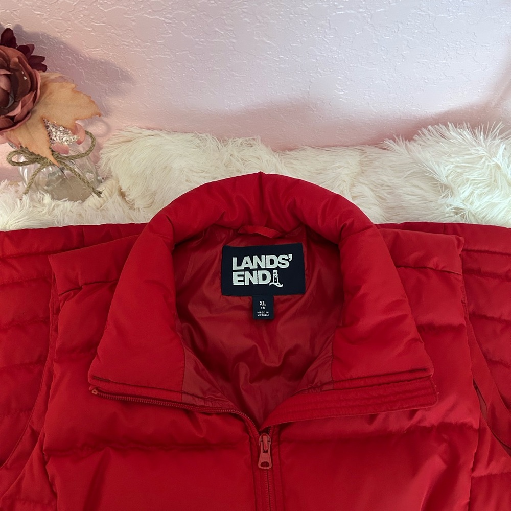 Lands' End Women's Vibrant Red Puffer Vest